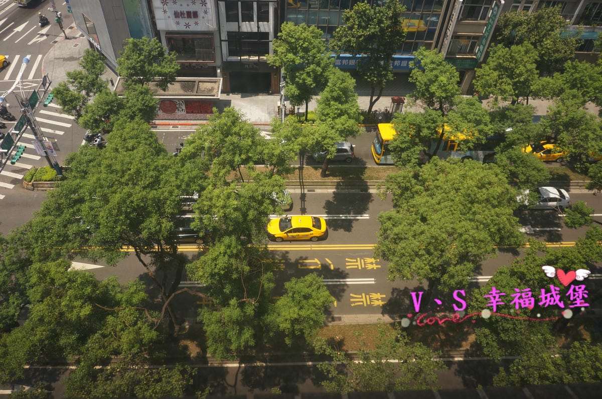 【台北中山住宿】洛碁山水閣大飯店 出遊的好選擇,平價住宿、乾境環境,近捷運民權西路站,雙城街夜市吃飯逛街超方便 - 第17張圖 【台北中山住宿】洛碁山水閣大飯店 出遊的好選擇,平價住宿、乾境環境,近捷運民權西路站,雙城街夜市吃飯逛街超方便