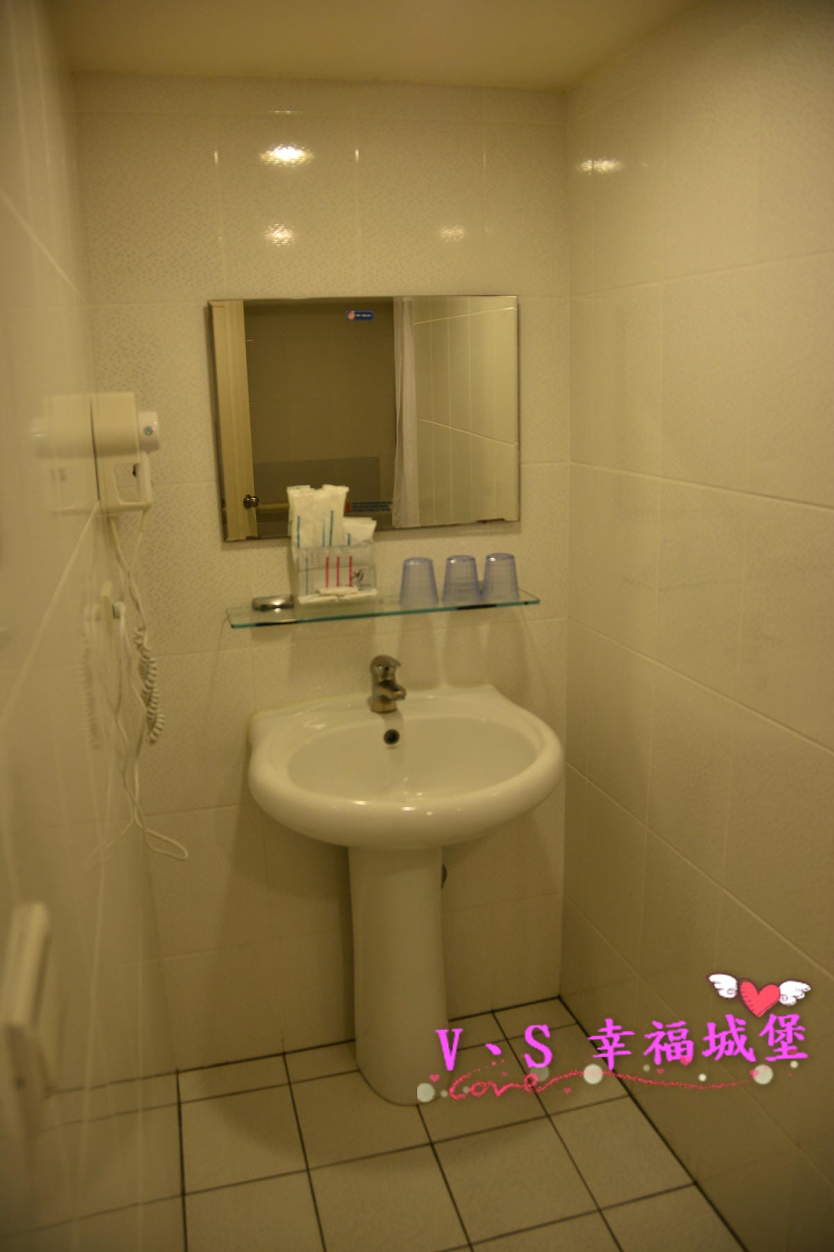 【台北中山住宿】洛碁山水閣大飯店 出遊的好選擇,平價住宿、乾境環境,近捷運民權西路站,雙城街夜市吃飯逛街超方便 - 第11張圖 【台北中山住宿】洛碁山水閣大飯店 出遊的好選擇,平價住宿、乾境環境,近捷運民權西路站,雙城街夜市吃飯逛街超方便