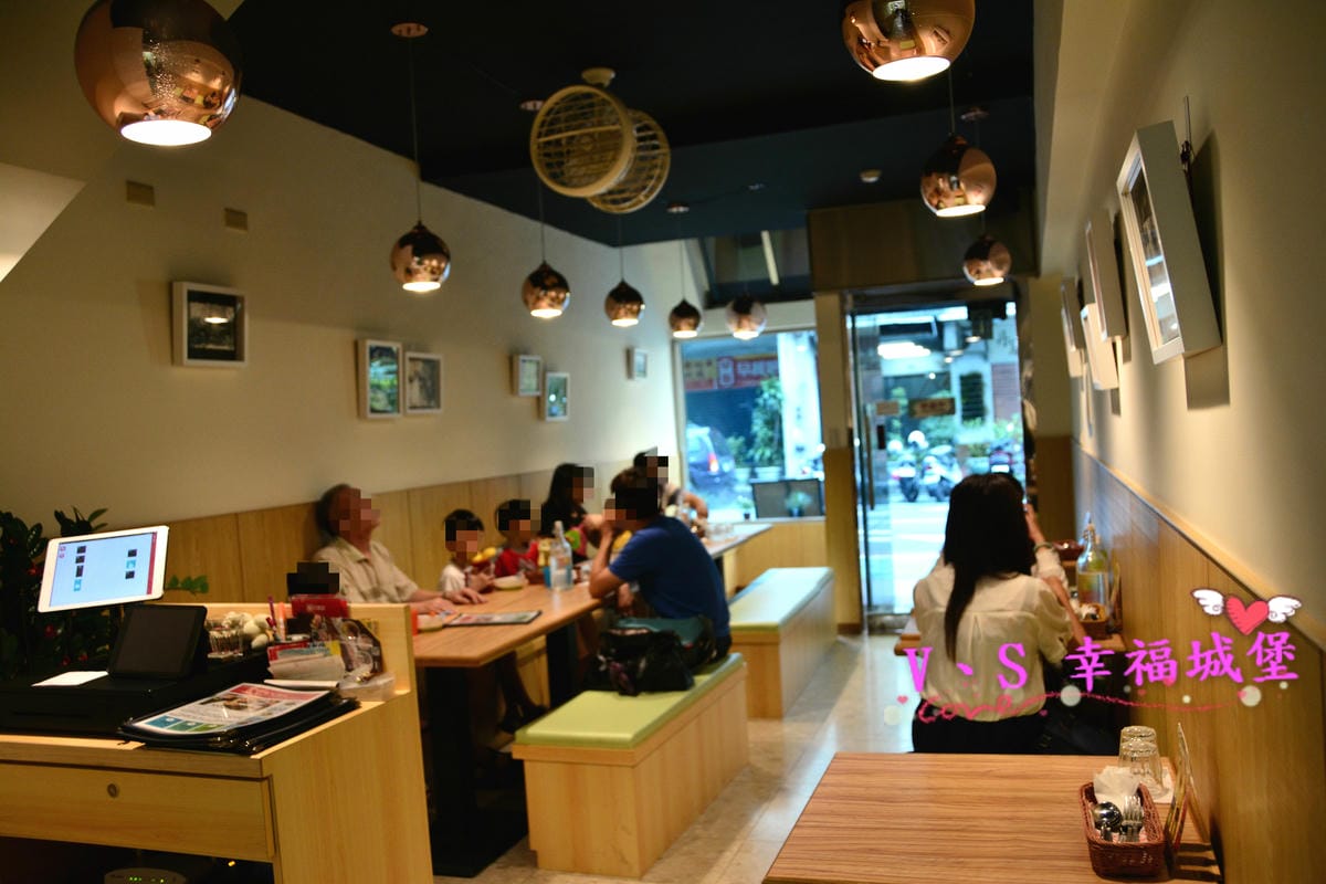 【台北美食】中正紀念堂 晴天廚房 – 讓你吃到爸媽做菜給小孩的用心,食材把關、 健康料理、營養滿分,讓你吃到滿滿的愛