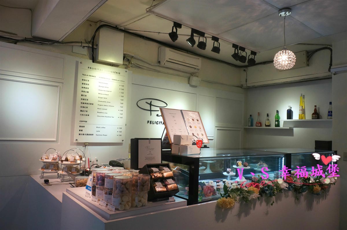 【台北美食】信義區 Felicitas Pâtissérie 甜點專賣 – 純手工打造出 精緻、美麗 的玫瑰花蛋糕,一整個收伏每個少女心 - 第3張圖 【台北美食】信義區 Felicitas Pâtissérie 甜點專賣 – 純手工打造出 精緻、美麗 的玫瑰花蛋糕,一整個收伏每個少女心