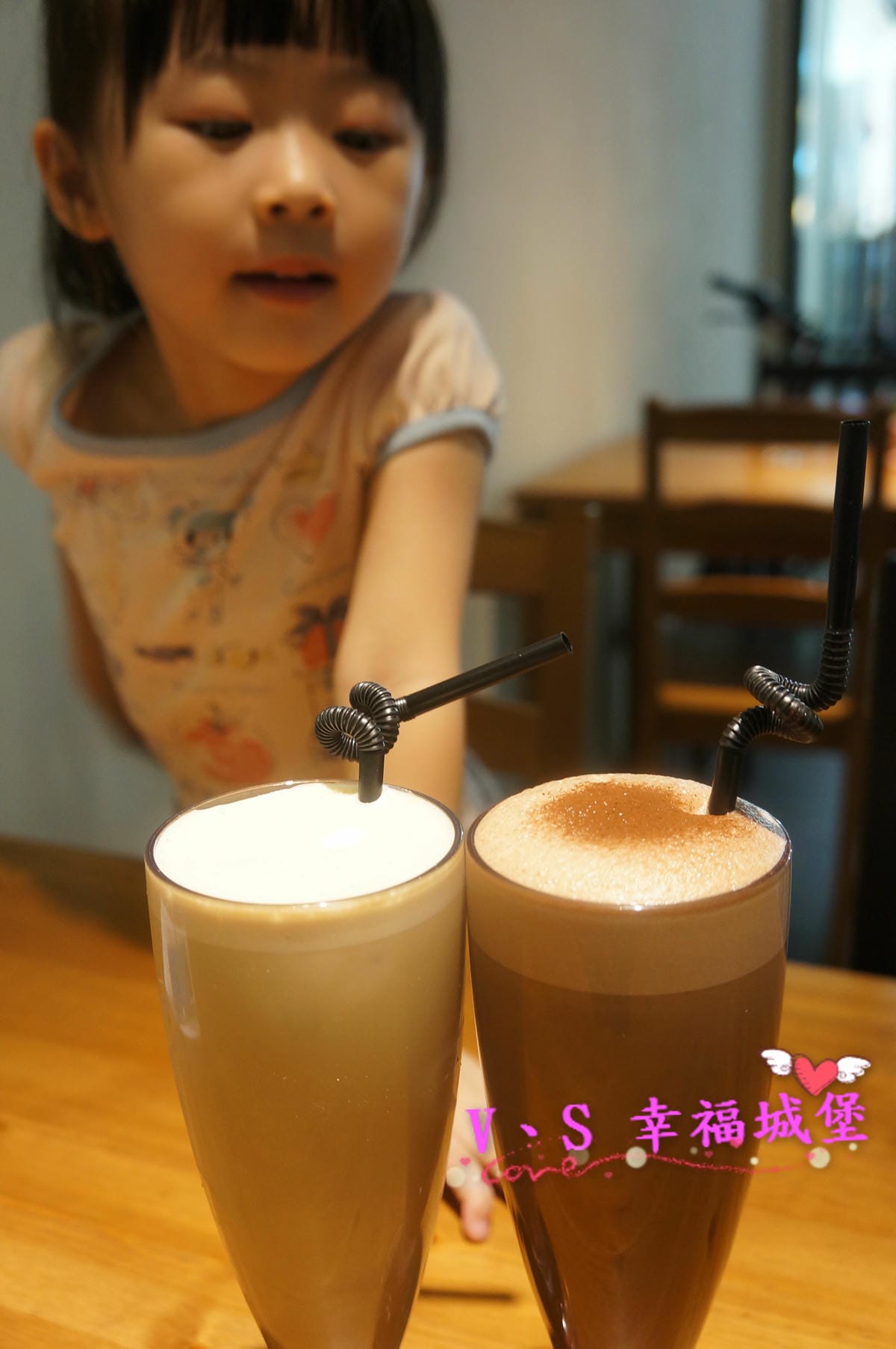 【台北美食】信義區 Felicitas Pâtissérie 甜點專賣 – 純手工打造出 精緻、美麗 的玫瑰花蛋糕,一整個收伏每個少女心 - 第18張圖 【台北美食】信義區 Felicitas Pâtissérie 甜點專賣 – 純手工打造出 精緻、美麗 的玫瑰花蛋糕,一整個收伏每個少女心