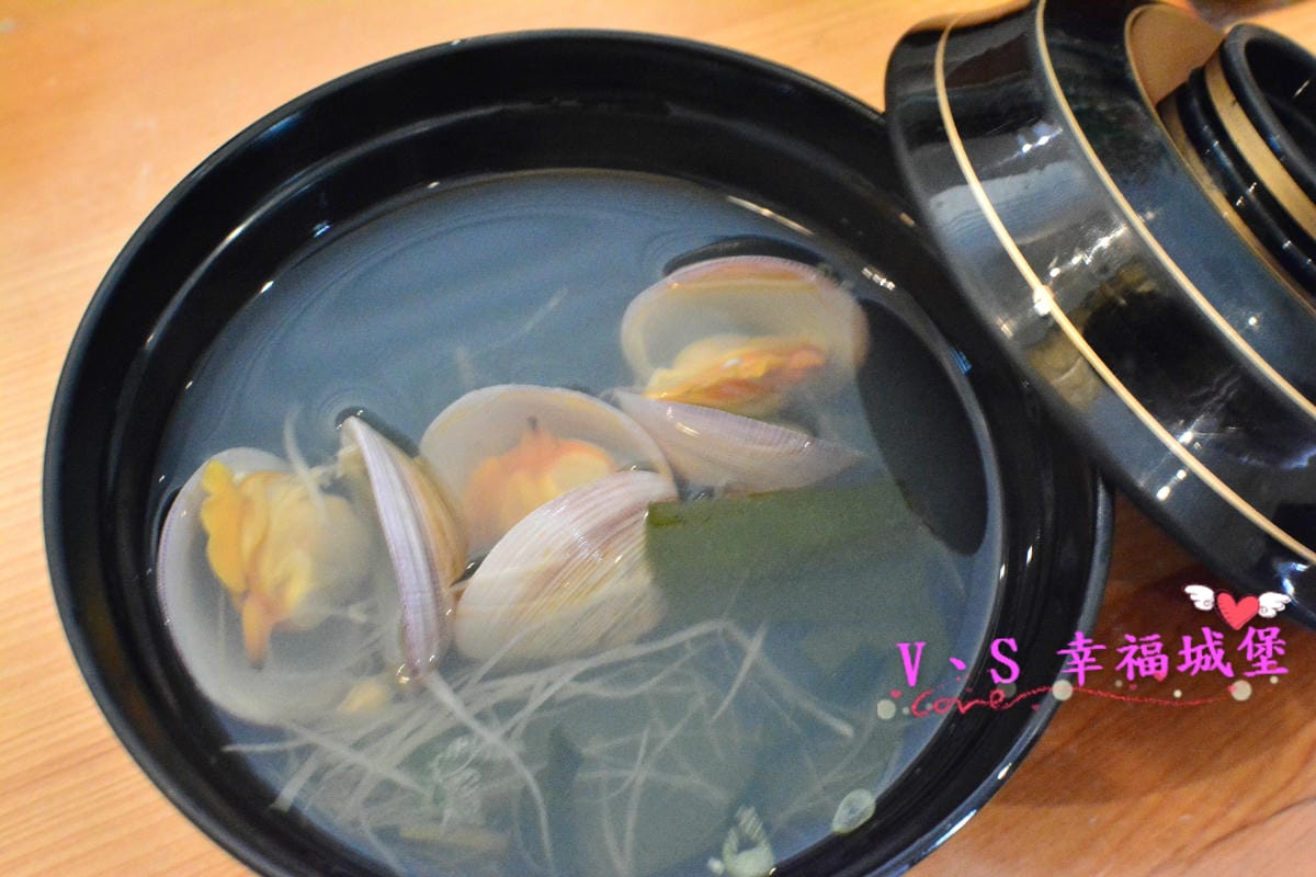 【台北信義區美食】心月懷石料理 低調藏身於大樓裡的日式料理,平價無菜單料理,讓你吃到精緻又驚豔的日本料理 - 第29張圖 【台北信義區美食】心月懷石料理 低調藏身於大樓裡的日式料理,平價無菜單料理,讓你吃到精緻又驚豔的日本料理