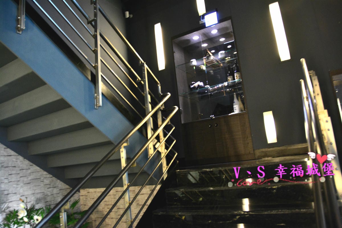 【內湖美食】大直捷運站 金極鮮火鍋 單點式吃到飽,豐富火鍋食材、炸物、冰品任君挑選,就是要給你最棒的口感,獨立包廂,親民價格,讓你花少少、吃飽飽 - 第4張圖 【內湖美食】大直捷運站 金極鮮火鍋 單點式吃到飽,豐富火鍋食材、炸物、冰品任君挑選,就是要給你最棒的口感,獨立包廂,親民價格,讓你花少少、吃飽飽