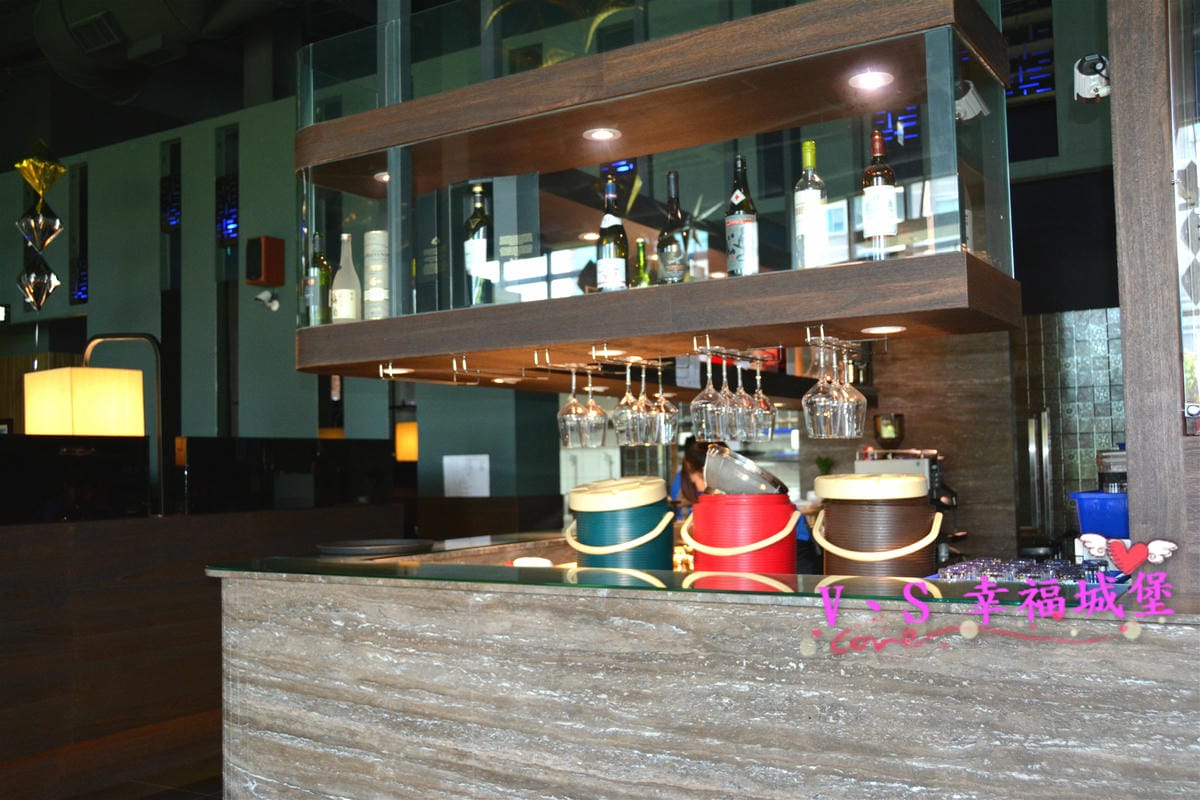 【內湖美食】大直捷運站 金極鮮火鍋 單點式吃到飽,豐富火鍋食材、炸物、冰品任君挑選,就是要給你最棒的口感,獨立包廂,親民價格,讓你花少少、吃飽飽 - 第8張圖 【內湖美食】大直捷運站 金極鮮火鍋 單點式吃到飽,豐富火鍋食材、炸物、冰品任君挑選,就是要給你最棒的口感,獨立包廂,親民價格,讓你花少少、吃飽飽