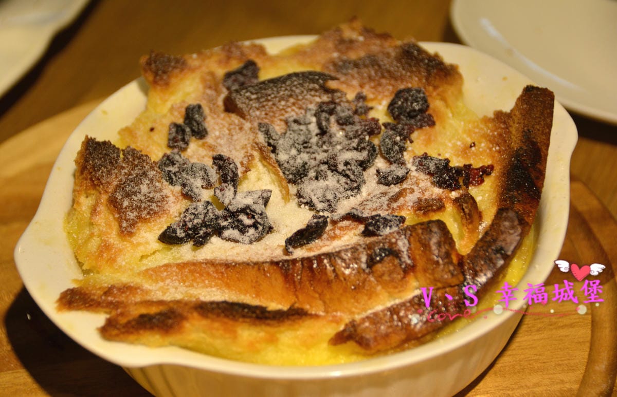 【台北大安區美食】忠孝敦化站 Imp Cafe 有著大螢幕可看球賽的運動餐廳,悠閒環境更是姐妹聚會的好地方 ! - 第30張圖 【台北大安區美食】忠孝敦化站 Imp Cafe 有著大螢幕可看球賽的運動餐廳,悠閒環境更是姐妹聚會的好地方 !