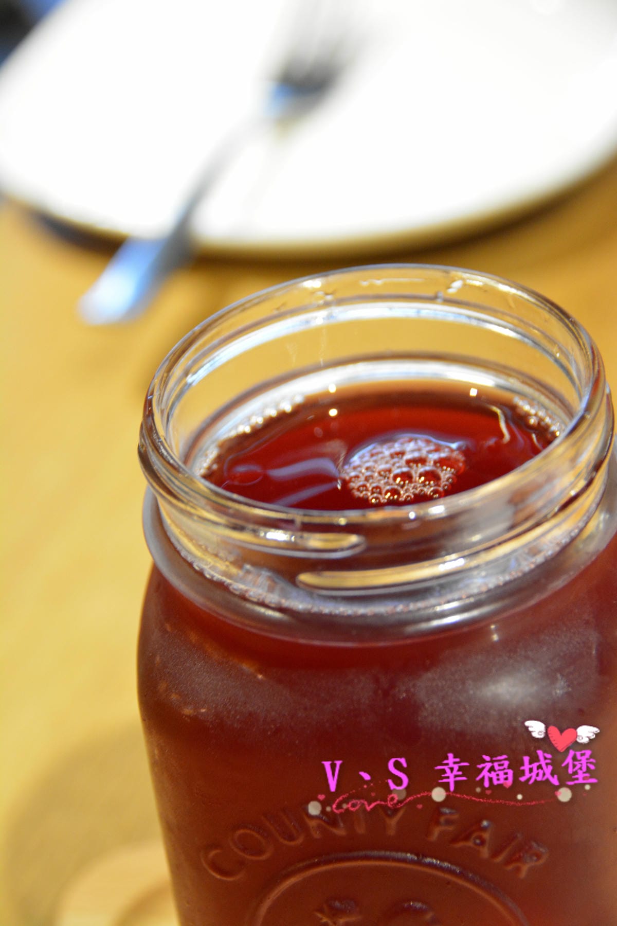 【台北大安區美食】忠孝敦化站 Imp Cafe 有著大螢幕可看球賽的運動餐廳,悠閒環境更是姐妹聚會的好地方 ! - 第36張圖 【台北大安區美食】忠孝敦化站 Imp Cafe 有著大螢幕可看球賽的運動餐廳,悠閒環境更是姐妹聚會的好地方 !