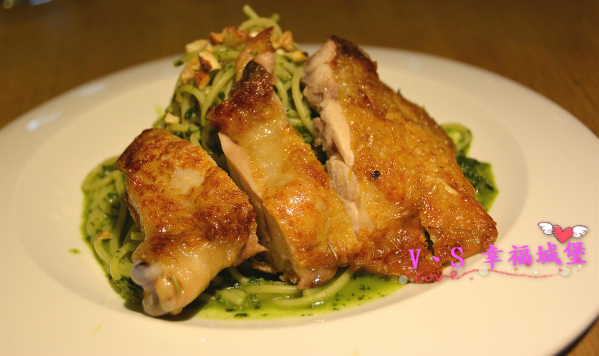 【台北大安區美食】忠孝敦化站 Imp Cafe 有著大螢幕可看球賽的運動餐廳,悠閒環境更是姐妹聚會的好地方 ! - 第27張圖 【台北大安區美食】忠孝敦化站 Imp Cafe 有著大螢幕可看球賽的運動餐廳,悠閒環境更是姐妹聚會的好地方 !