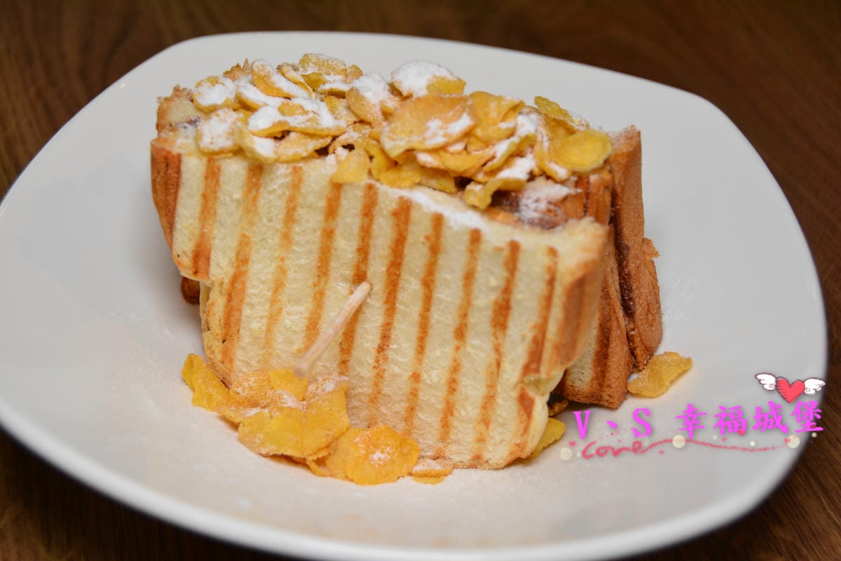 (已歇業)【土城早午餐】新北土城 豐滿咖啡早午餐(豐滿延吉店) – 隱藏巷弄中鄉村歐式風格,提供你享受悠閒自在的用餐時光,豐富營養的早午餐、咖啡下午茶,讓你一天活力滿滿(已歇業) - 第25張圖 (已歇業)【土城早午餐】新北土城 豐滿咖啡早午餐(豐滿延吉店