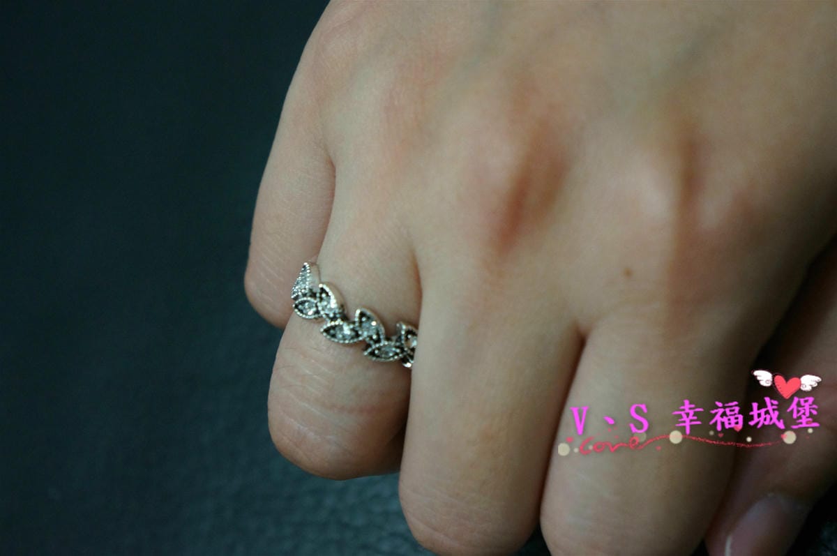 【飾品分享】平價百元飾品穿搭 RED Angel NT100,小資女的最愛,歐美手環、耳環、項鍊 給你 ” 幾霸摳 ” 超高CP值又獨一無二的飾品 (文末抽獎喔 !) - 第62張圖 【飾品分享】平價百元飾品穿搭 RED Angel NT100,小資女的最愛,歐美手環、耳環、項鍊 給你 ” 幾霸摳 ” 超高CP值又獨一無二的飾品 (文末抽獎喔 !)