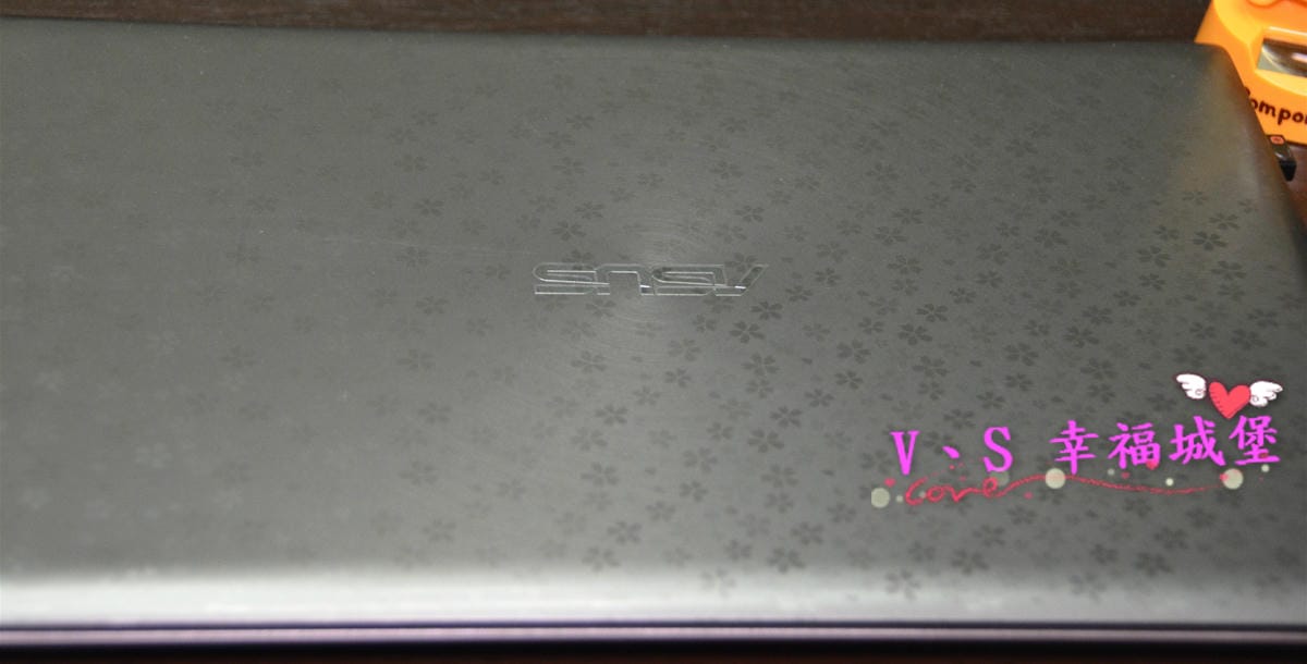 【筆電包膜分享】公館手機包膜 研膜工業 專業細心包膜,讓我的筆電多了一份低調奢華美,不再擔心髒汙、刮痕上筆電身 - 第46張圖 【筆電包膜分享】公館手機包膜 研膜工業 專業細心包膜,讓我的筆電多了一份低調奢華美,不再擔心髒汙、刮痕上筆電身