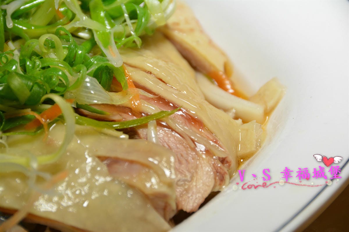 【台北美食】長安東路熱炒 鮮納肚長安店 多種豐富現炒精緻菜餚,好吃又便宜,跟三五好友吃飯喝酒,盡情聊天到凌晨五點都不怕,真是夜貓子的深夜食堂 - 第33張圖 【台北美食】長安東路熱炒 鮮納肚長安店 多種豐富現炒精緻菜餚,好吃又便宜,跟三五好友吃飯喝酒,盡情聊天到凌晨五點都不怕,真是夜貓子的深夜食堂