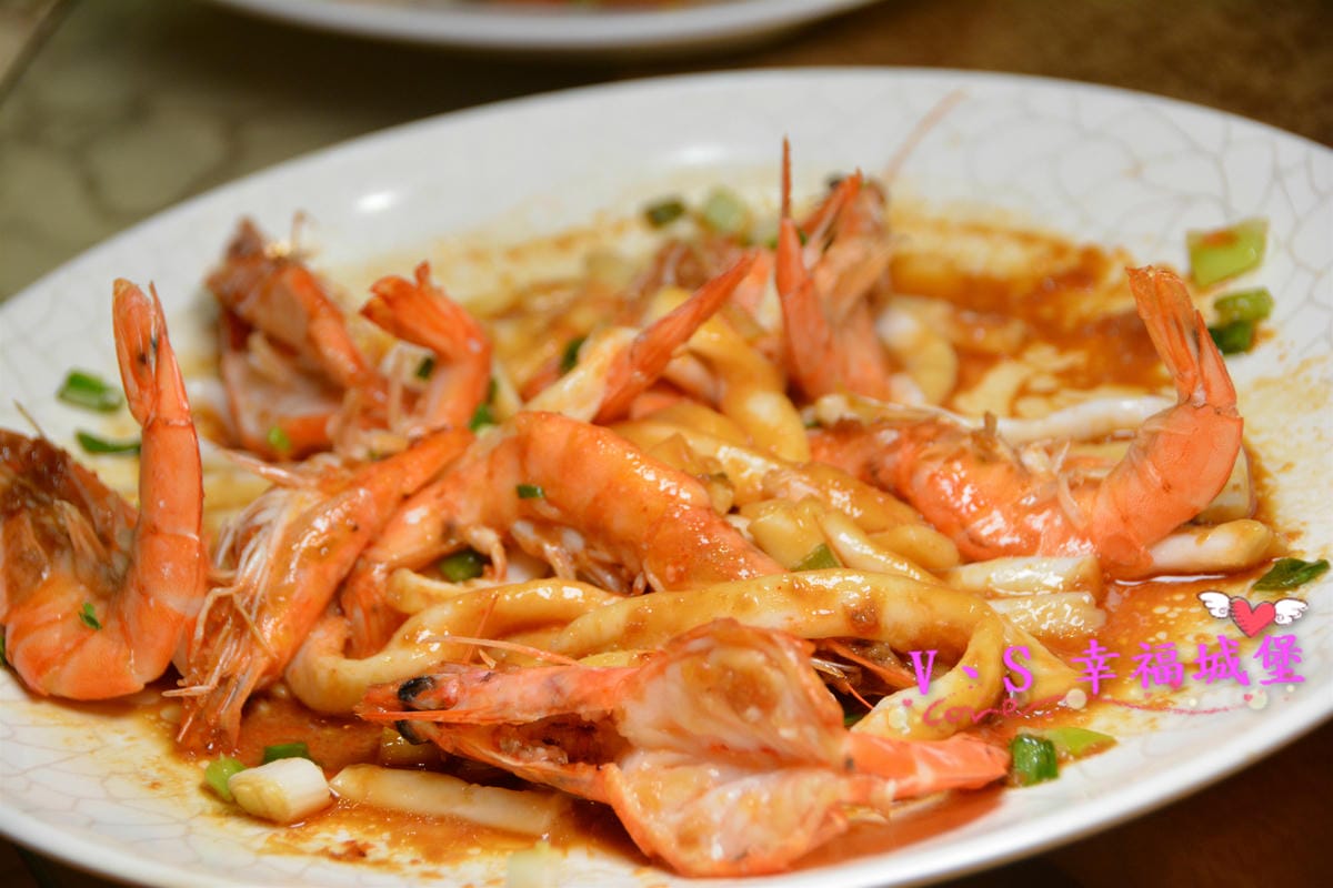 【台北美食】長安東路熱炒 鮮納肚長安店 多種豐富現炒精緻菜餚,好吃又便宜,跟三五好友吃飯喝酒,盡情聊天到凌晨五點都不怕,真是夜貓子的深夜食堂 - 第30張圖 【台北美食】長安東路熱炒 鮮納肚長安店 多種豐富現炒精緻菜餚,好吃又便宜,跟三五好友吃飯喝酒,盡情聊天到凌晨五點都不怕,真是夜貓子的深夜食堂