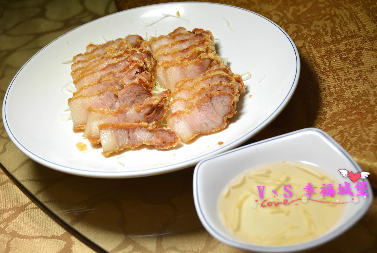 【台北美食】長安東路熱炒 鮮納肚長安店 多種豐富現炒精緻菜餚,好吃又便宜,跟三五好友吃飯喝酒,盡情聊天到凌晨五點都不怕,真是夜貓子的深夜食堂 - 第53張圖 【台北美食】長安東路熱炒 鮮納肚長安店 多種豐富現炒精緻菜餚,好吃又便宜,跟三五好友吃飯喝酒,盡情聊天到凌晨五點都不怕,真是夜貓子的深夜食堂