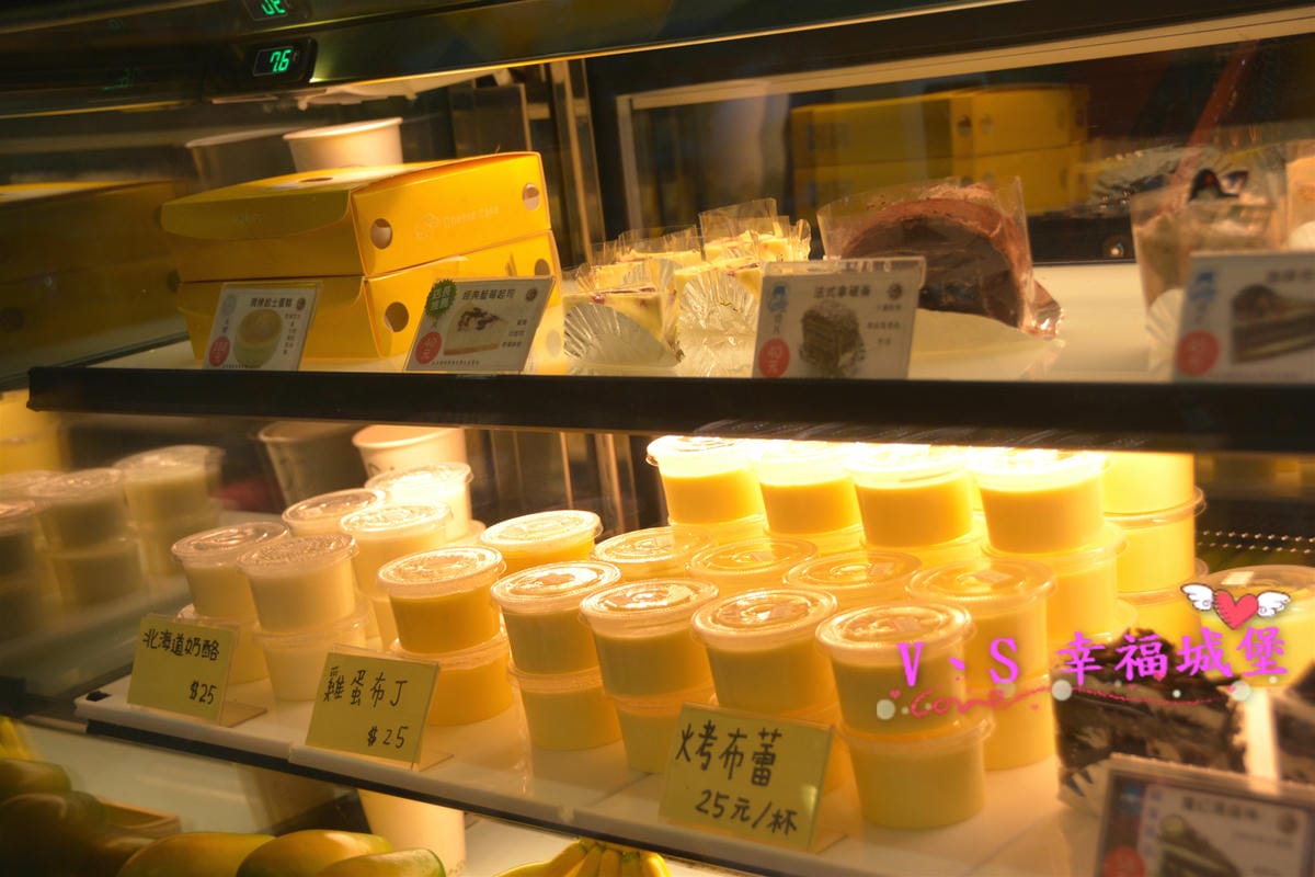 【新北美食】新莊銅板美食 莫札特咖啡早午餐&西點小舖 平價大份量的餐點、自製好吃的甜點、隱藏版菜單,是個喝咖啡、吃早午餐的好地方