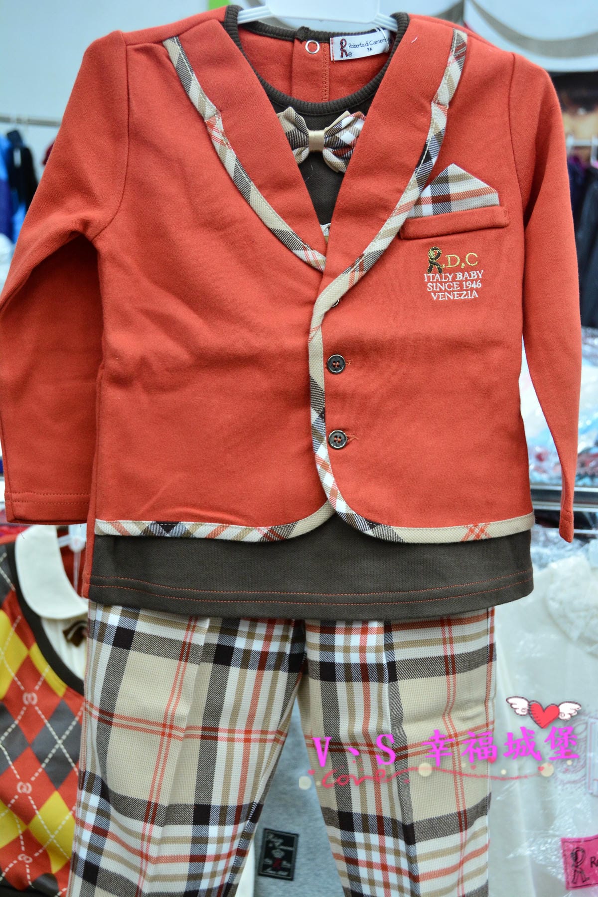 【新莊。童裝特賣會分享】天堂鳥童裝特賣 ROBERTA DI CAMERINO、MCGREGOR全面2.5折,390起,即日起11/6 這樣的價格你還不心動嗎? - 第36張圖 【新莊。童裝特賣會分享】天堂鳥童裝特賣 ROBERTA DI CAMERINO、MCGREGOR全面2.5折,390起,即日起11/6 這樣的價格你還不心動嗎?