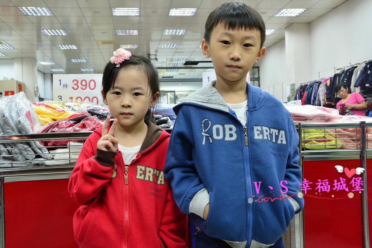 【新莊。童裝特賣會分享】天堂鳥童裝特賣 ROBERTA DI CAMERINO、MCGREGOR全面2.5折,390起,即日起11/6 這樣的價格你還不心動嗎? - 第16張圖 【新莊。童裝特賣會分享】天堂鳥童裝特賣 ROBERTA DI CAMERINO、MCGREGOR全面2.5折,390起,即日起11/6 這樣的價格你還不心動嗎?