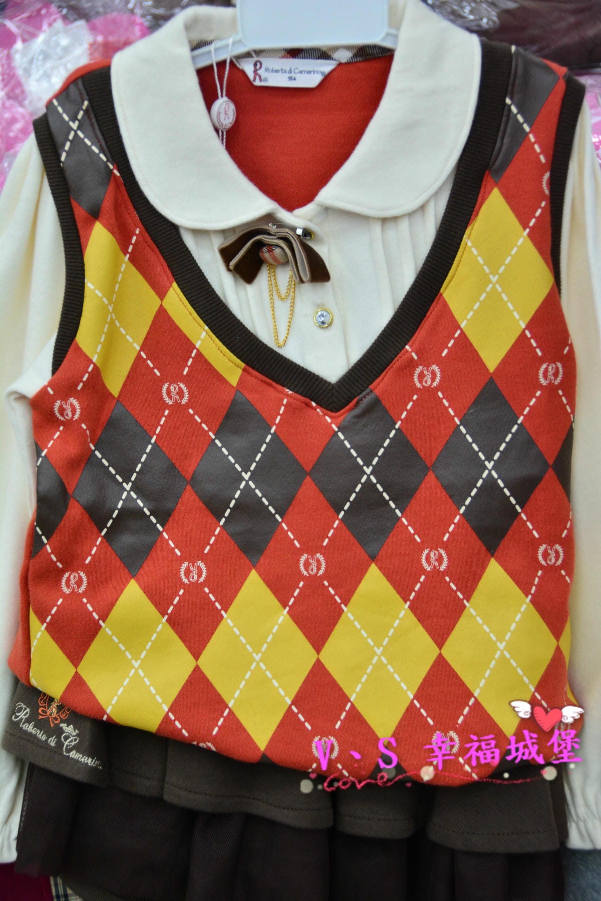 【新莊。童裝特賣會分享】天堂鳥童裝特賣 ROBERTA DI CAMERINO、MCGREGOR全面2.5折,390起,即日起11/6 這樣的價格你還不心動嗎? - 第37張圖 【新莊。童裝特賣會分享】天堂鳥童裝特賣 ROBERTA DI CAMERINO、MCGREGOR全面2.5折,390起,即日起11/6 這樣的價格你還不心動嗎?