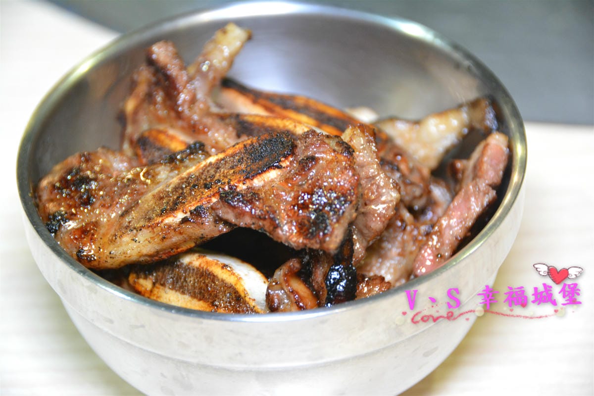 【台北美食】國父紀念館燒肉 燒桶子韓風立燒 讓你動口不 【台北美食】國父紀念館燒肉 燒桶子韓風立燒 讓你動口不