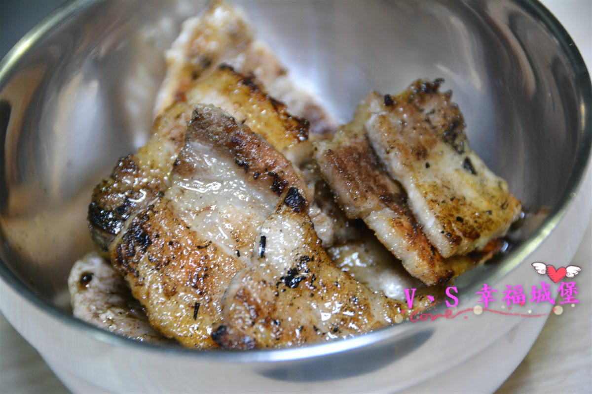 【台北美食】國父紀念館燒肉 燒桶子韓風立燒 讓你動口不 【台北美食】國父紀念館燒肉 燒桶子韓風立燒 讓你動口不