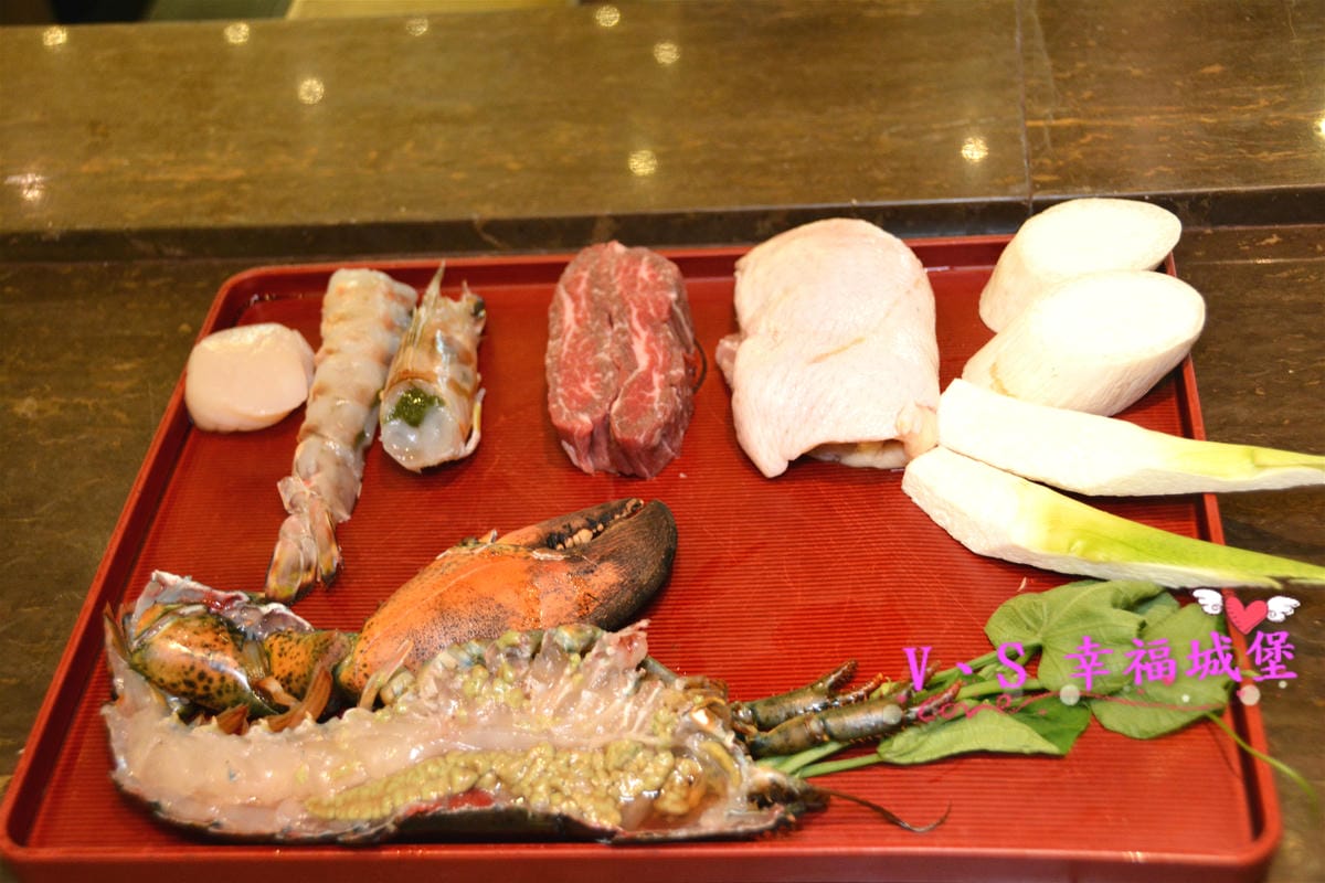 【台北美食】南京復興站 絢賞風尚鐵板燒 – 親民價格、高檔龍蝦鮑魚,再搭配精讚廚藝,美味得味蕾饗宴,讓你懷念久久(店名已更名) - 第33張圖 【台北美食】南京復興站 絢賞風尚鐵板燒 – 親民價格、高檔龍蝦鮑魚,再搭配精讚廚藝,美味得味蕾饗宴,讓你懷念久久(店名已更名)