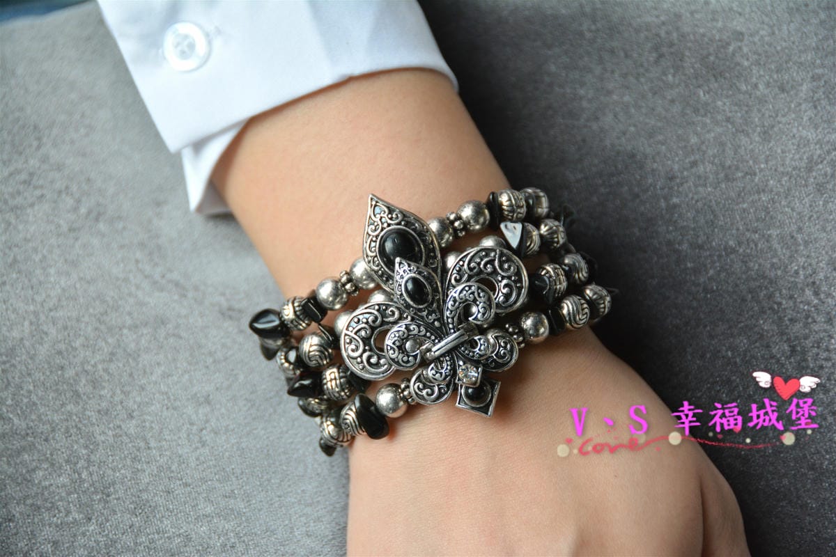 【飾品分享】美國原創品牌 M&F個性飾品 讓你穿出自信魅力,除了甜美風之外來個不一樣的自由率性風格 - 第8張圖 【飾品分享】美國原創品牌 M&F個性飾品 讓你穿出自信魅力,除了甜美風之外來個不一樣的自由率性風格