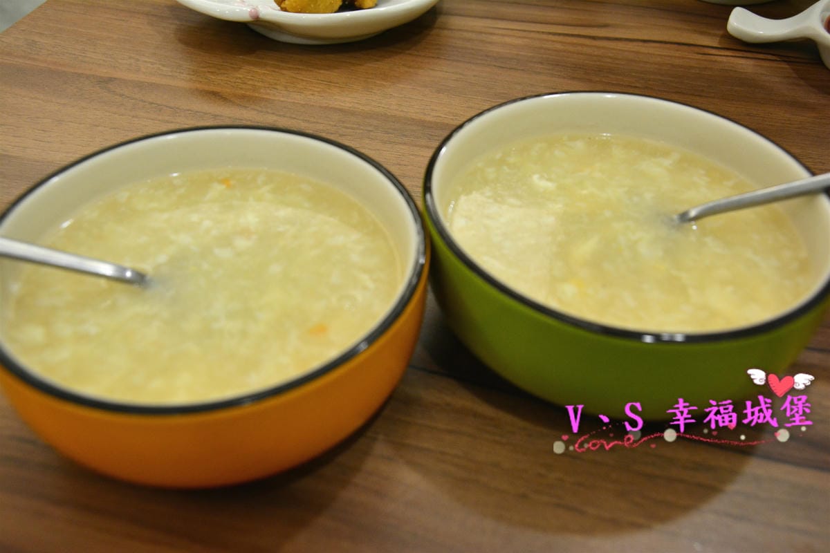 【新北美食】板橋平價 莎巴瓦披薩Sabawa pizza 隱身在巷弄的平價美食!現點現做、料多實在、低油健康,讓你吃美食不怕有負擔 - 第16張圖 【新北美食】板橋平價 莎巴瓦披薩Sabawa pizza 隱身在巷弄的平價美食!現點現做、料多實在、低油健康,讓你吃美食不怕有負擔