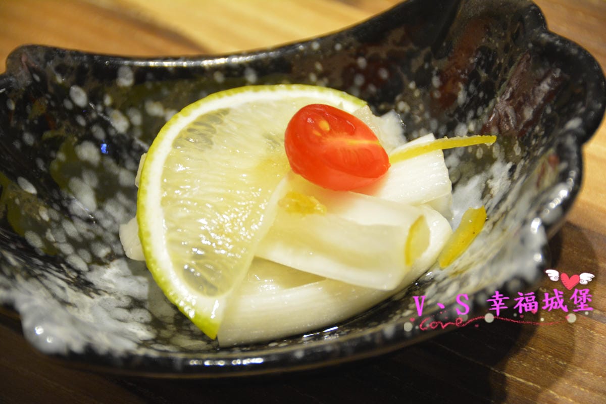 【新莊美食】 婧 Shabu 精緻火鍋.日式料理 低調隱身於新莊副都心社區低調新開店,精緻日式料理與高檔火鍋,還有令人驚豔的炙烤薄燒嫩牛腰 - 第20張圖 【新莊美食】 婧 Shabu 精緻火鍋.日式料理 低調隱身於新莊副都心社區低調新開店,精緻日式料理與高檔火鍋,還有令人驚豔的炙烤薄燒嫩牛腰