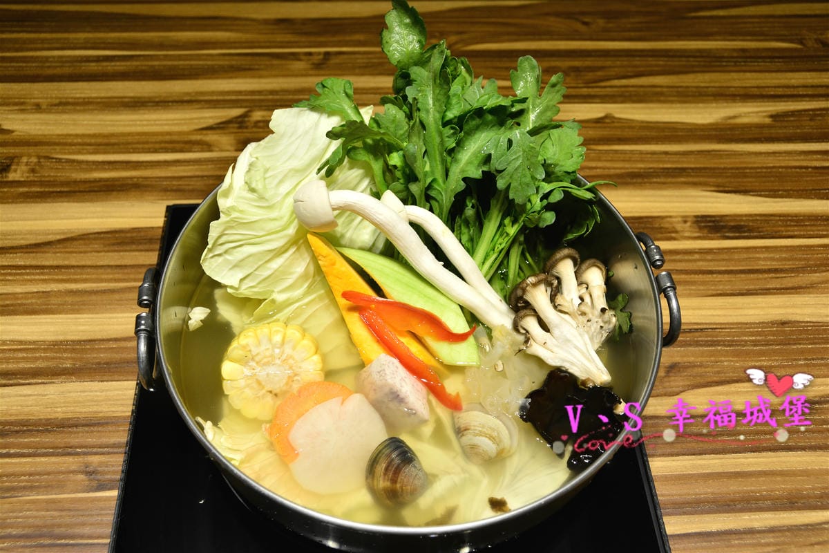 【新莊美食】 婧 Shabu 精緻火鍋.日式料理 低調隱身於新莊副都心社區低調新開店,精緻日式料理與高檔火鍋,還有令人驚豔的炙烤薄燒嫩牛腰 - 第19張圖 【新莊美食】 婧 Shabu 精緻火鍋.日式料理 低調隱身於新莊副都心社區低調新開店,精緻日式料理與高檔火鍋,還有令人驚豔的炙烤薄燒嫩牛腰