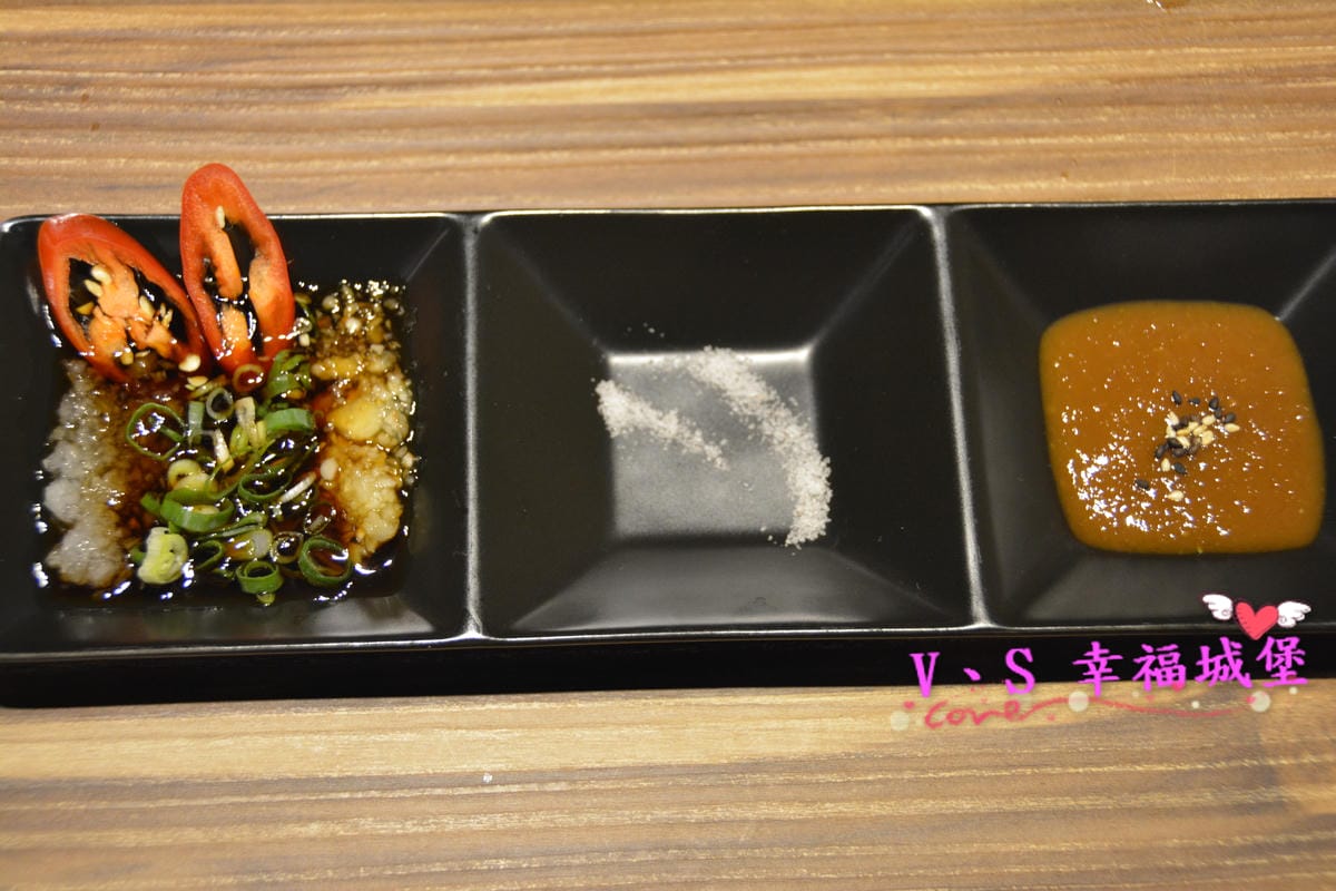 【新莊美食】 婧 Shabu 精緻火鍋.日式料理 低調隱身於新莊副都心社區低調新開店,精緻日式料理與高檔火鍋,還有令人驚豔的炙烤薄燒嫩牛腰 - 第12張圖 【新莊美食】 婧 Shabu 精緻火鍋.日式料理 低調隱身於新莊副都心社區低調新開店,精緻日式料理與高檔火鍋,還有令人驚豔的炙烤薄燒嫩牛腰