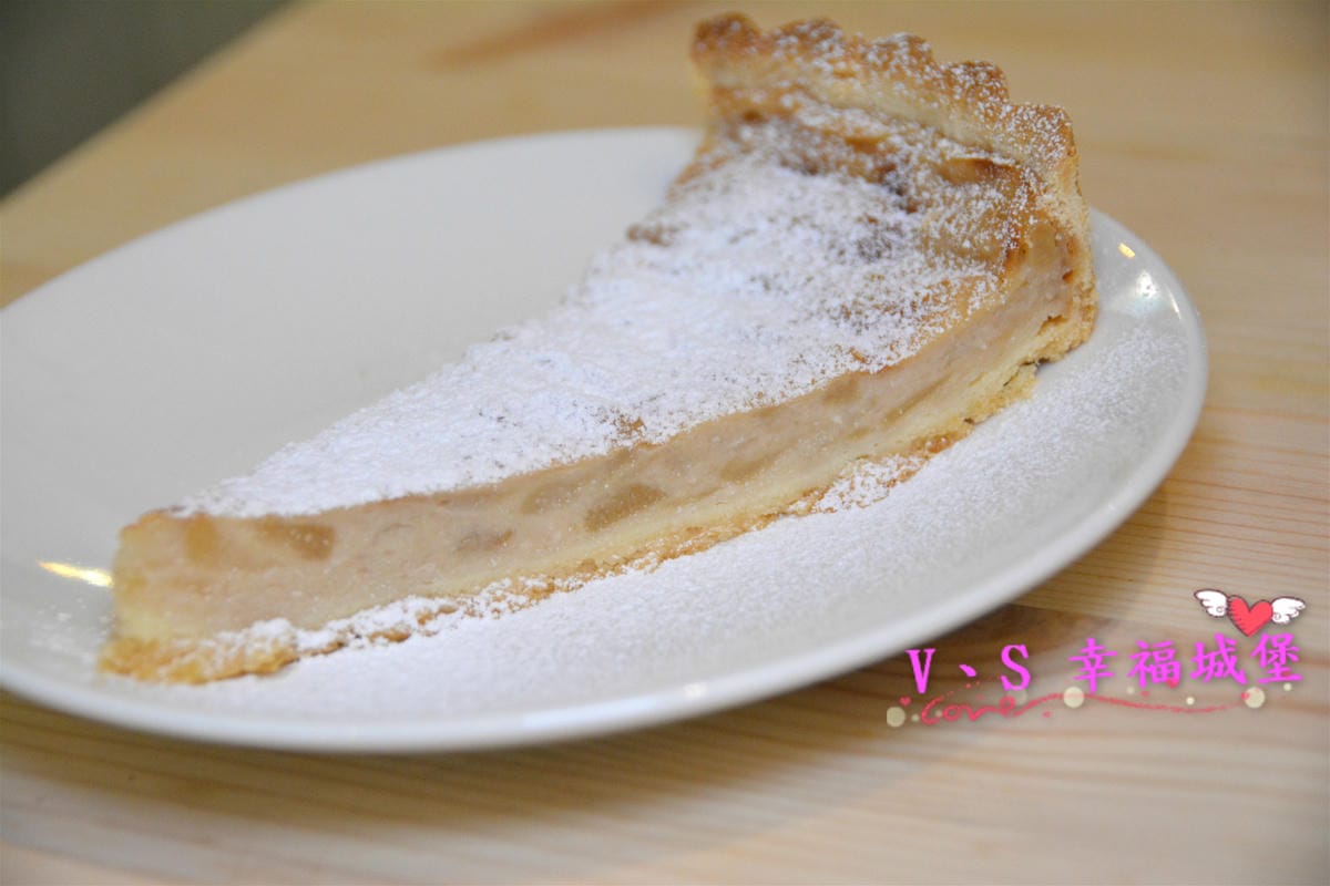 【台北美食】Fancy pizzeria 西門巷弄中的羅馬式薄餅披薩,不用坐飛機也可以吃到道地美味