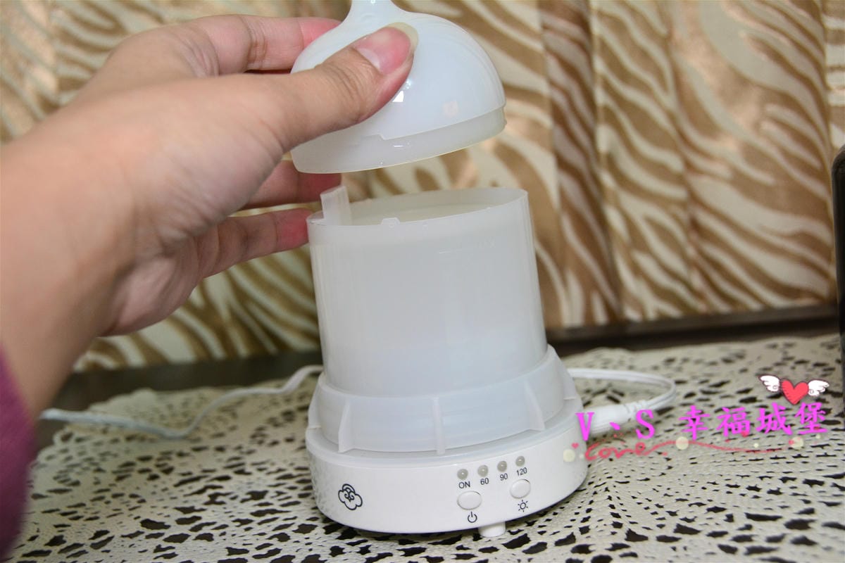 【居家好物】SERENE HOUSE 星塵香氛霧化機 讓家多了一份視覺的溫暖、嗅覺的味道,讓家不在只是家,而是個放鬆自己的空間(文末抽獎)