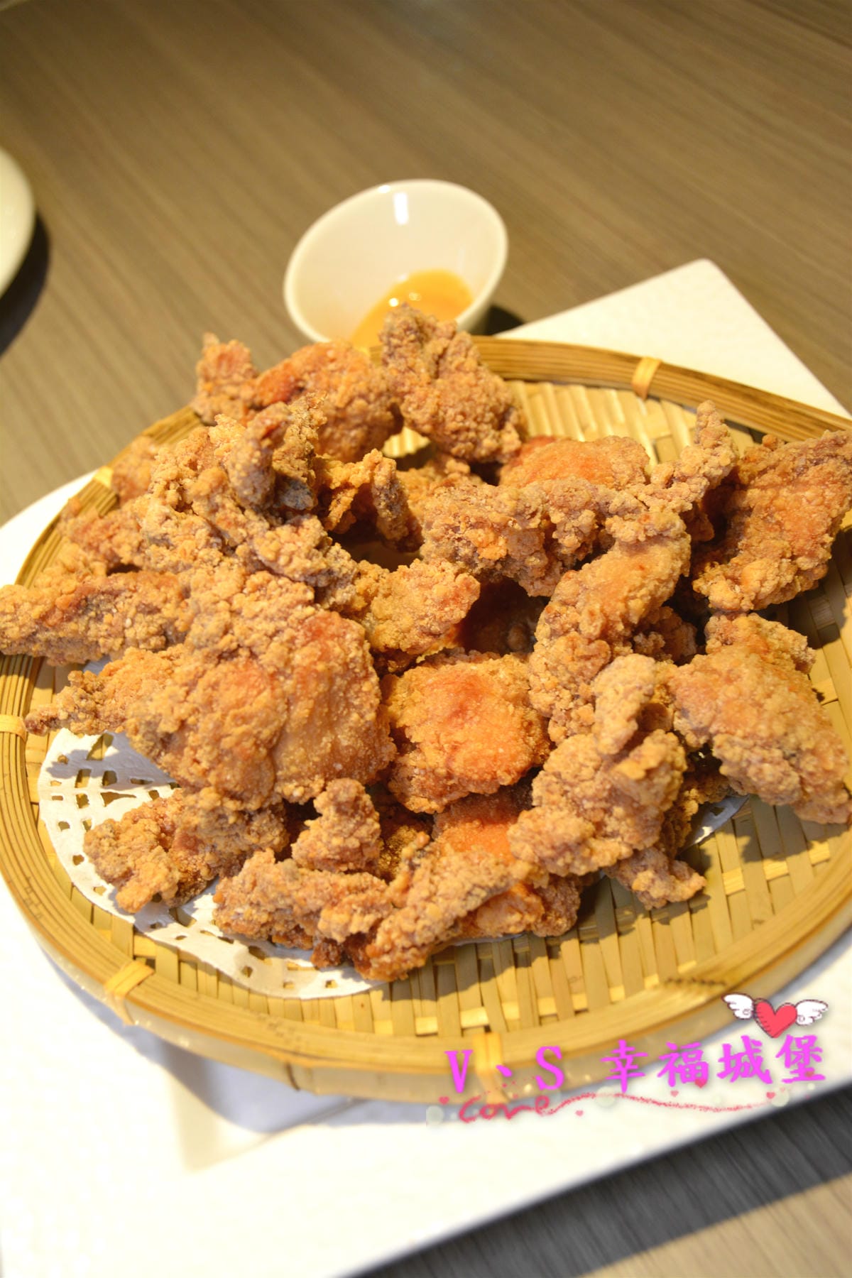 【台北美食】叁和院 台灣風格飲食 / 微風南京店 可愛點心包、驚豔刺蝟包、創意時尚台菜,這樣視覺味覺的享宴是 尾牙春酒 聚餐首選(愛評體驗團) - 第25張圖 【台北美食】叁和院 台灣風格飲食 / 微風南京店 可愛點心包、驚豔刺蝟包、創意時尚台菜,這樣視覺味覺的享宴是 尾牙春酒 聚餐首選(愛評體驗團)