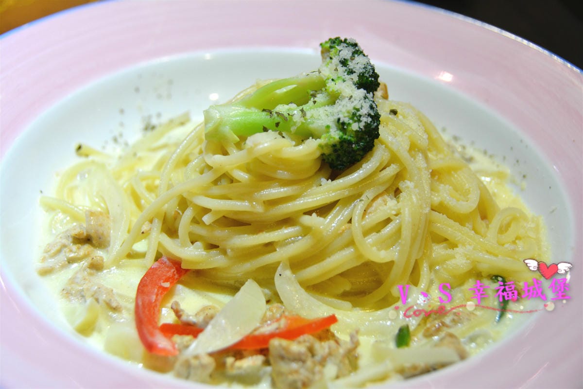 【台北美食】捷運大橋頭站 LUCKY FOOT 可愛兔子