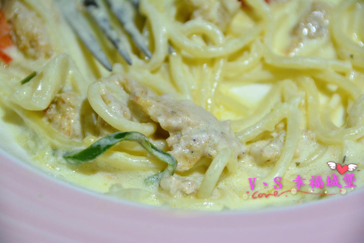 【台北美食】捷運大橋頭站 LUCKY FOOT 可愛兔子