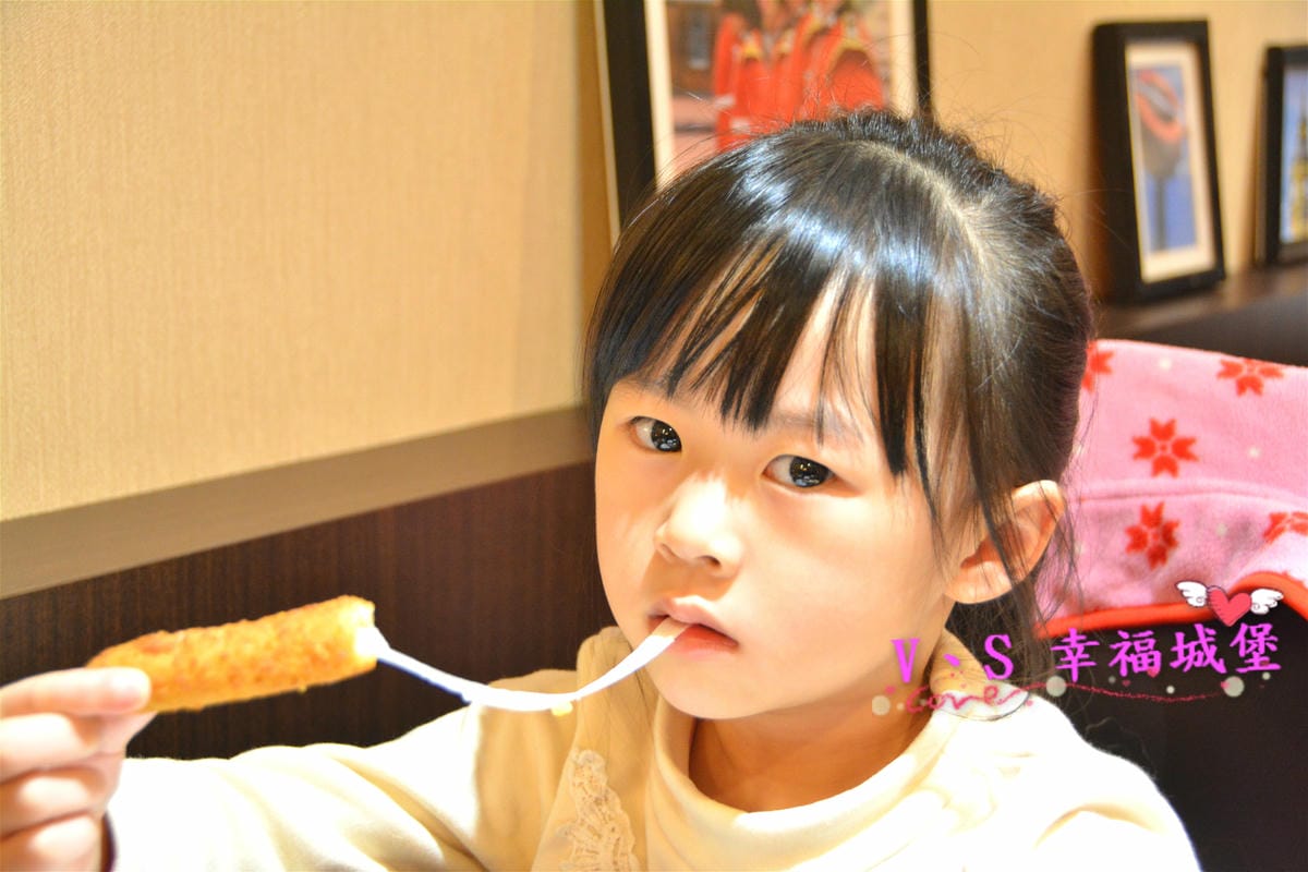 【台北美食】捷運大橋頭站 LUCKY FOOT 可愛兔子