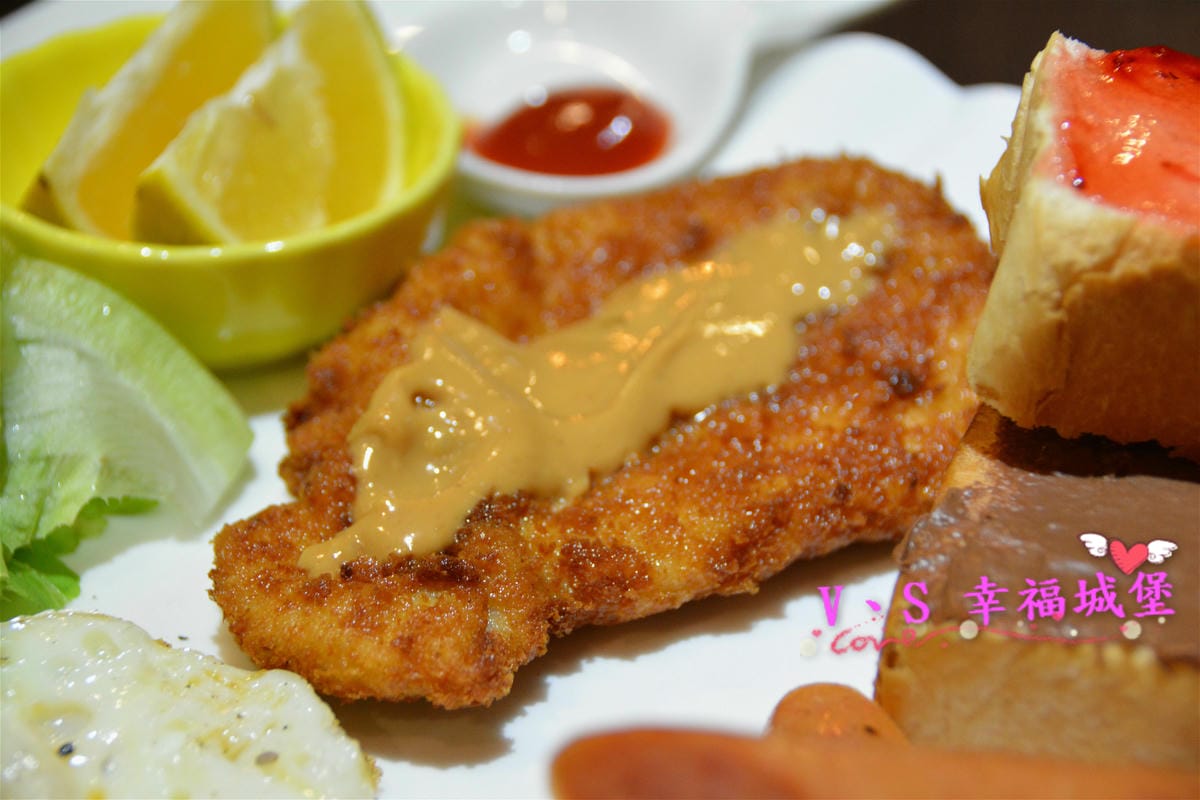 【台北美食】捷運大橋頭站 LUCKY FOOT 可愛兔子