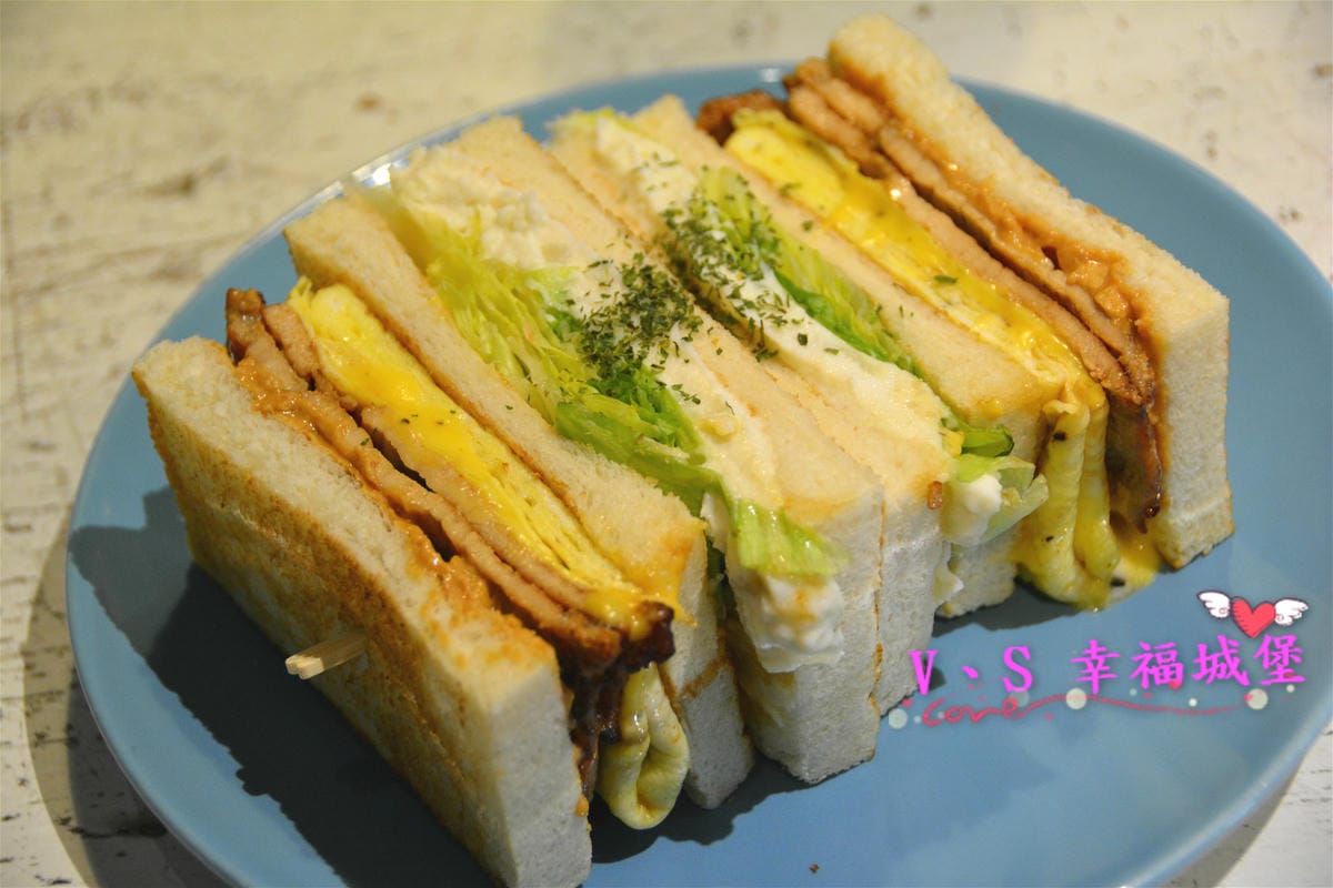 (已歇業)【新北美食】就是要吃早餐 一早起床,當然 “就是要吃早餐” 來個手作碳烤三明治,真材實料讓你吃了立馬喚醒一天的活力。。。。(已歇業) - 第25張圖 (已歇業)【新北美食】就是要吃早餐 一早起床,當然 就