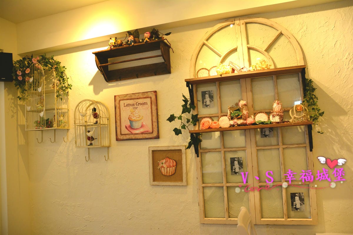 【板橋美食】捷運新埔站 Oyami cafe 想跟姊妹一同身在夢幻城堡裡,享受義式下午茶時光,鬆餅、義大利麵…眾多餐點滿足你的嘴巴(已歇業,西門町還有分店) - 第11張圖 【板橋美食】捷運新埔站 Oyami cafe 想跟姊妹一