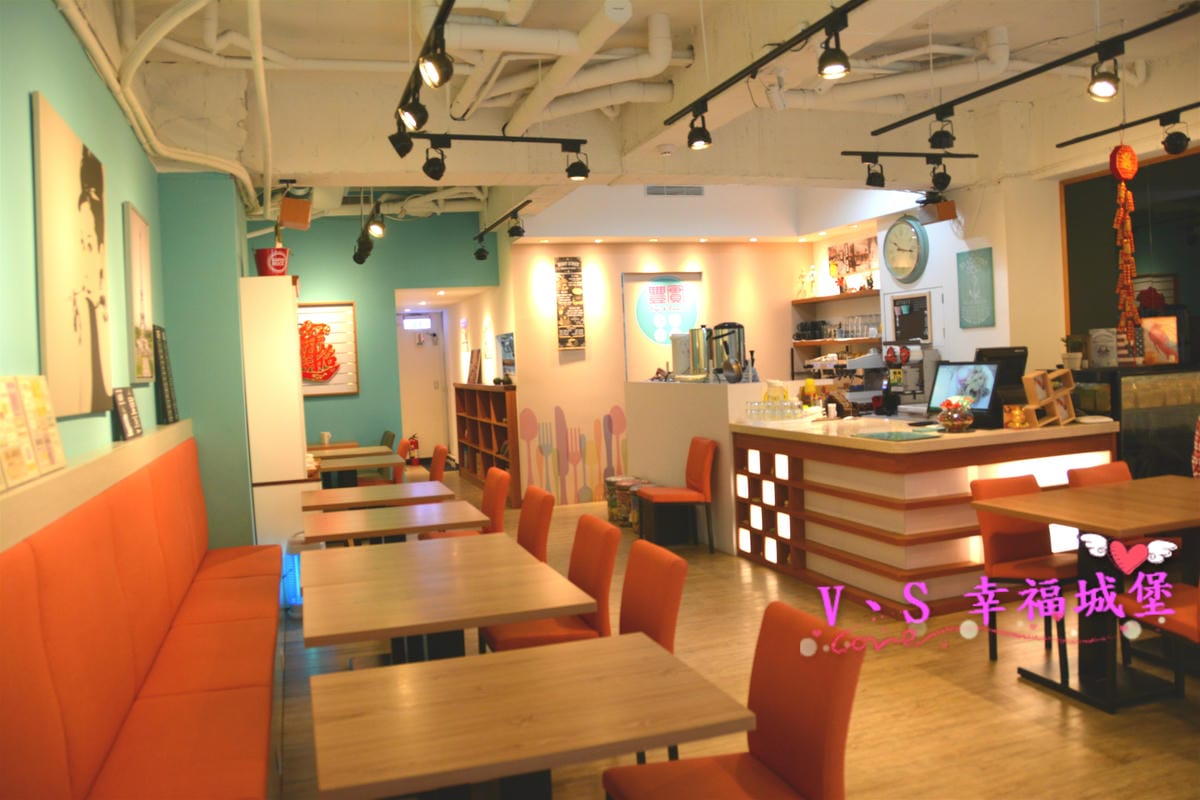 【新北美食】豐實Cafe & Brunch 低調隱身於新莊高中對面巷弄中,用料實在、餐點多元的美味早午餐