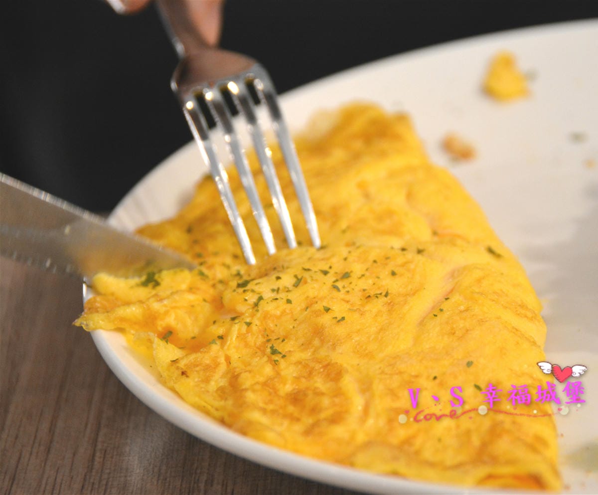 【新北美食】豐實Cafe & Brunch 低調隱身於新莊高中對面巷弄中,用料實在、餐點多元的美味早午餐