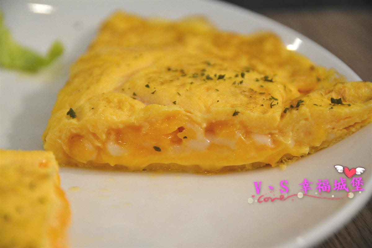 【新北美食】豐實Cafe & Brunch 低調隱身於新莊高中對面巷弄中,用料實在、餐點多元的美味早午餐