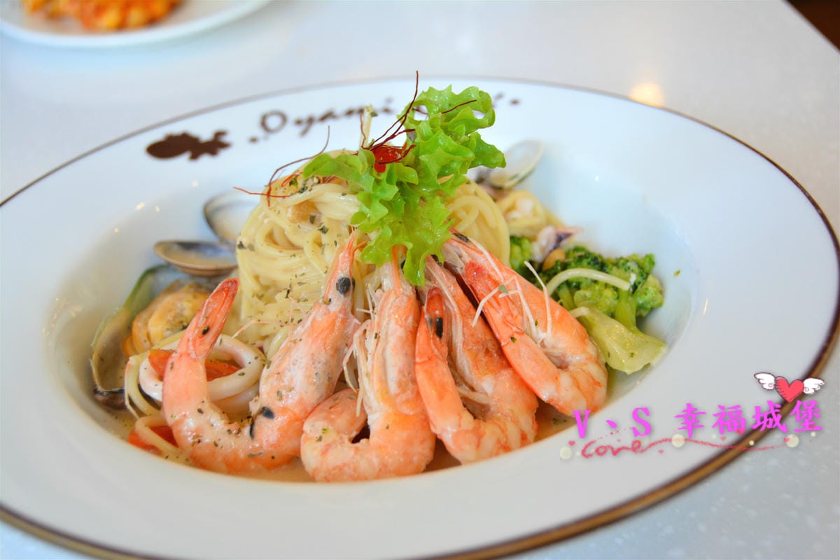 【板橋美食】捷運新埔站 Oyami cafe 想跟姊妹一同身在夢幻城堡裡,享受義式下午茶時光,鬆餅、義大利麵…眾多餐點滿足你的嘴巴(已歇業,西門町還有分店) - 第32張圖 【板橋美食】捷運新埔站 Oyami cafe 想跟姊妹一