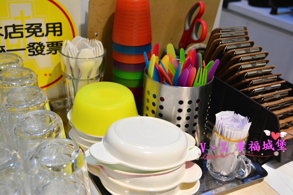 【新北美食】豐實Cafe & Brunch 低調隱身於新莊高中對面巷弄中,用料實在、餐點多元的美味早午餐