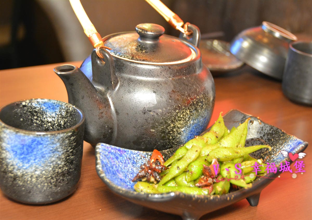 【捷運中山國中站美食】伙房 台日私藏料理 結合川菜、燒烤、日式、鍋物、私房創意料理,一次滿足你多種享受,滿800就可用一元選一道菜喔!快約好友、姐妹淘來一趟美食之旅吧 - 第21張圖 【捷運中山國中站美食】伙房 台日私藏料理 結合川菜、燒烤、日式、鍋物、私房創意料理,一次滿足你多種享受,滿800就可用一元選一道菜喔!快約好友、姐妹淘來一趟美食之旅吧