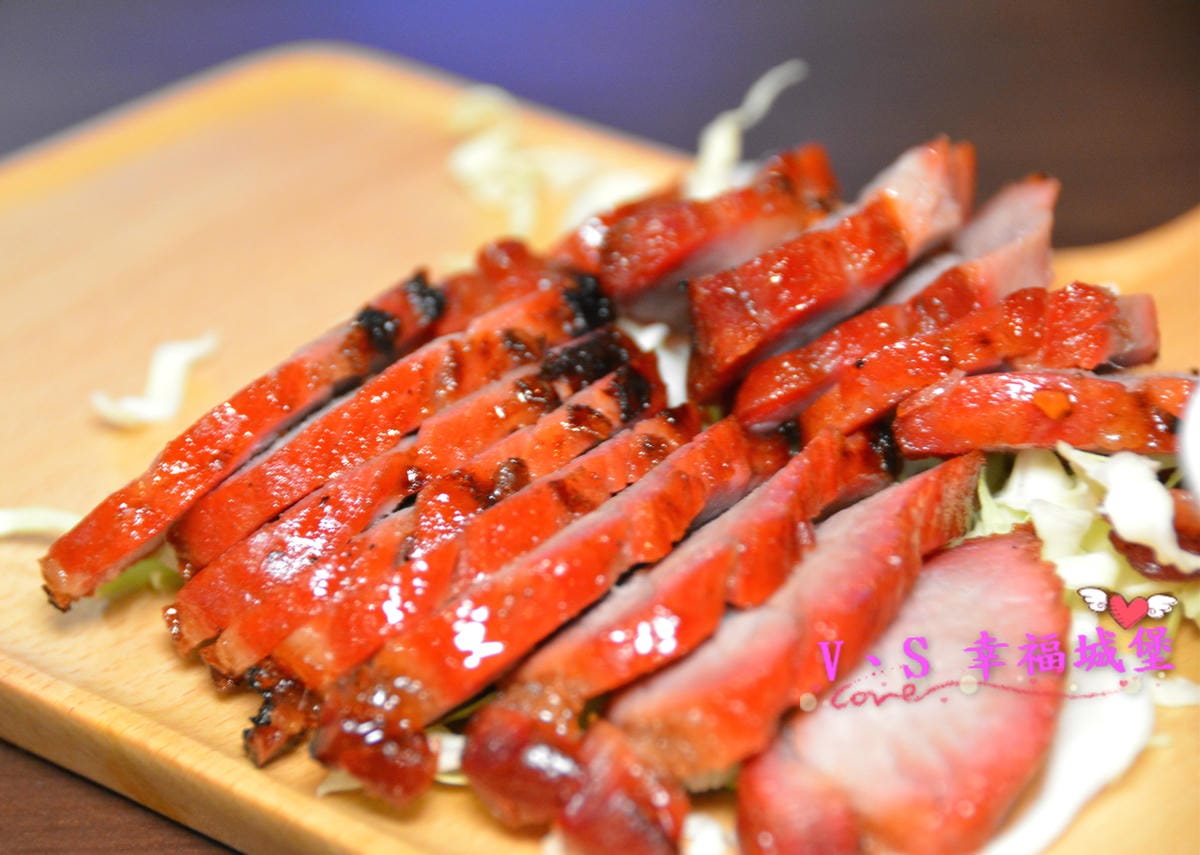 【捷運中山國中站美食】伙房 台日私藏料理 結合川菜、燒烤、日式、鍋物、私房創意料理,一次滿足你多種享受,滿800就可用一元選一道菜喔!快約好友、姐妹淘來一趟美食之旅吧 - 第33張圖 【捷運中山國中站美食】伙房 台日私藏料理 結合川菜、燒烤、日式、鍋物、私房創意料理,一次滿足你多種享受,滿800就可用一元選一道菜喔!快約好友、姐妹淘來一趟美食之旅吧