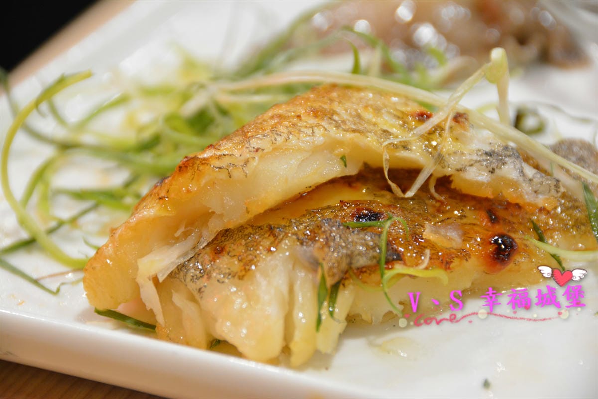 【內湖美食】洋夫人壽喜燒、鍋物、牛排 – 開幕大放送 排餐、火鍋肉品 買一送一,無低消無服務費,讓你大口大口吃肉,吃的開心滿足 - 第48張圖 【內湖美食】洋夫人壽喜燒、鍋物、牛排 – 開幕大放送 排餐、火鍋肉品 買一送一,無低消無服務費,讓你大口大口吃肉,吃的開心滿足