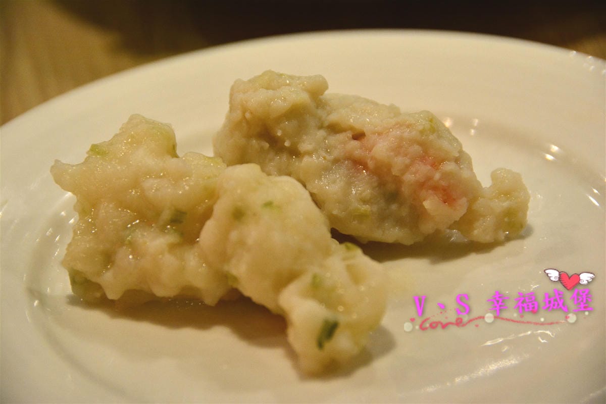 【內湖美食】洋夫人壽喜燒、鍋物、牛排 – 開幕大放送 排餐、火鍋肉品 買一送一,無低消無服務費,讓你大口大口吃肉,吃的開心滿足 - 第30張圖 【內湖美食】洋夫人壽喜燒、鍋物、牛排 – 開幕大放送 排餐、火鍋肉品 買一送一,無低消無服務費,讓你大口大口吃肉,吃的開心滿足