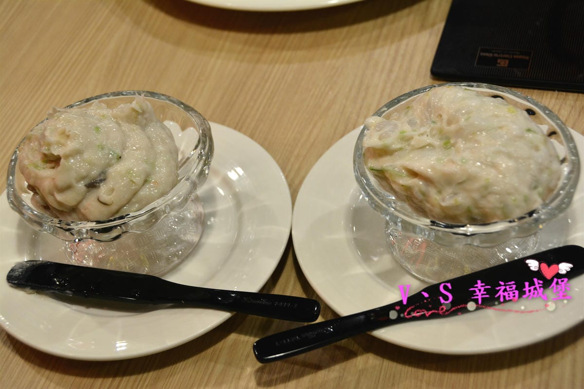 【內湖美食】洋夫人壽喜燒、鍋物、牛排 – 開幕大放送 排餐、火鍋肉品 買一送一,無低消無服務費,讓你大口大口吃肉,吃的開心滿足 - 第28張圖 【內湖美食】洋夫人壽喜燒、鍋物、牛排 – 開幕大放送 排餐、火鍋肉品 買一送一,無低消無服務費,讓你大口大口吃肉,吃的開心滿足