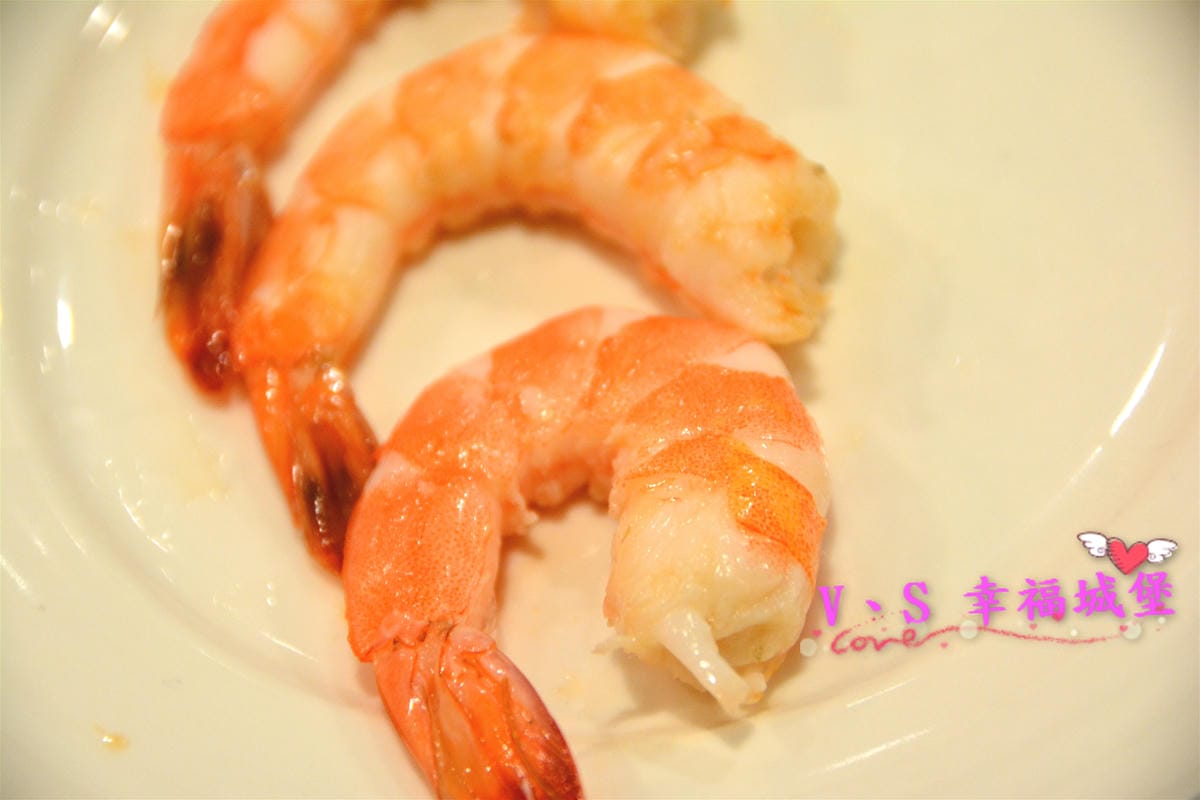 【內湖美食】洋夫人壽喜燒、鍋物、牛排 – 開幕大放送 排餐、火鍋肉品 買一送一,無低消無服務費,讓你大口大口吃肉,吃的開心滿足 - 第41張圖 【內湖美食】洋夫人壽喜燒、鍋物、牛排 – 開幕大放送 排餐、火鍋肉品 買一送一,無低消無服務費,讓你大口大口吃肉,吃的開心滿足