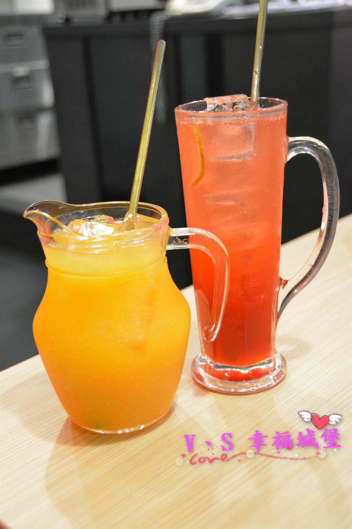 【內湖美食】洋夫人壽喜燒、鍋物、牛排 – 開幕大放送 排餐、火鍋肉品 買一送一,無低消無服務費,讓你大口大口吃肉,吃的開心滿足 - 第37張圖 【內湖美食】洋夫人壽喜燒、鍋物、牛排 – 開幕大放送 排餐、火鍋肉品 買一送一,無低消無服務費,讓你大口大口吃肉,吃的開心滿足